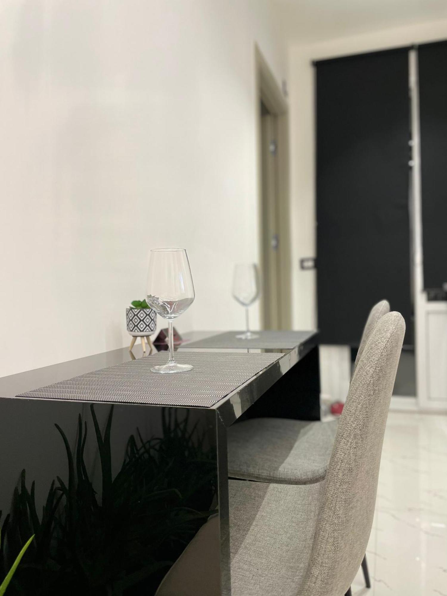 Sueno Apartments & Suites Tirana Extérieur photo
